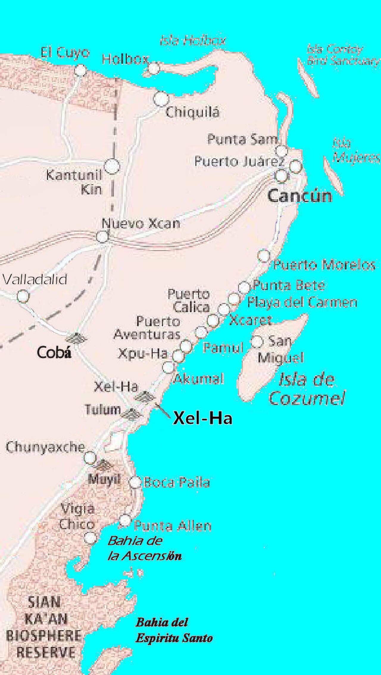 Muyil (Chunyaxché) · Reserva de la Biósfera Sian Ka'an, 25 km al sur de Tulum